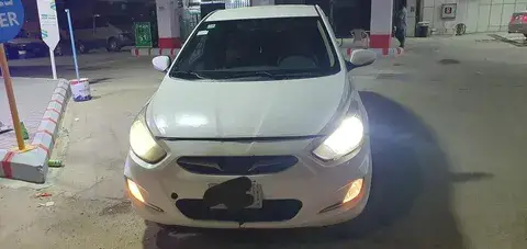 Hyundai Accent 2012